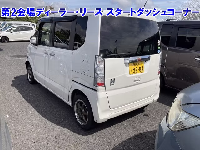 HONDA N-BOX