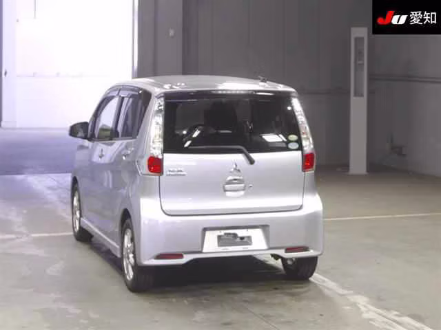 MITSUBISHI EK CUSTOM