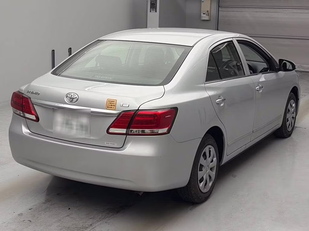 TOYOTA PREMIO