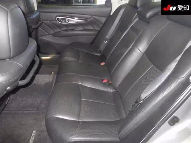 NISSAN CIMA