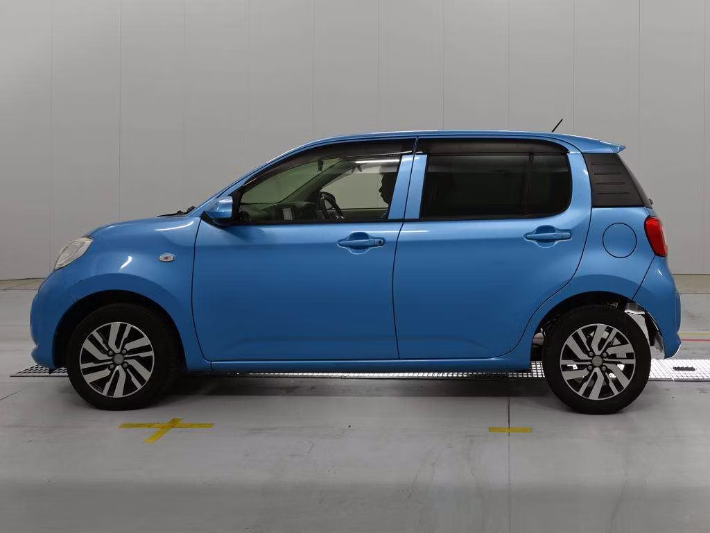 DAIHATSU BOON
