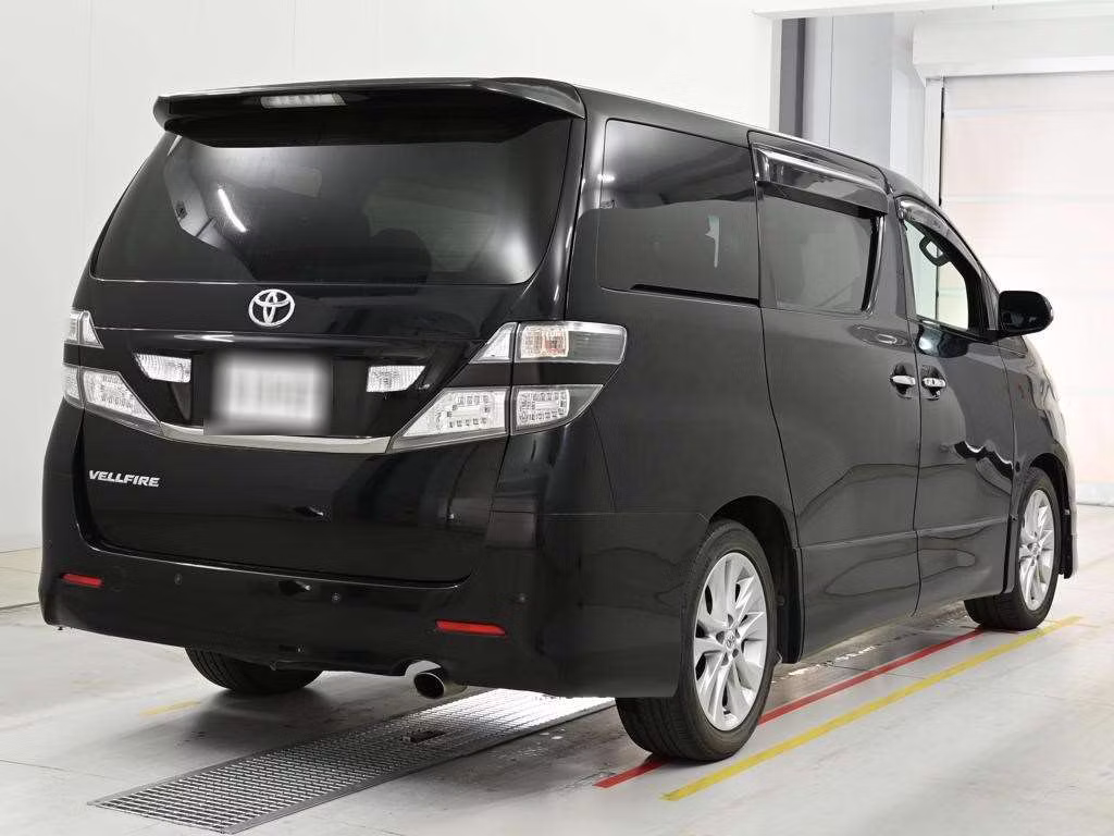 TOYOTA VELLFIRE