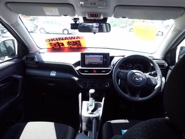 DAIHATSU ROCKY