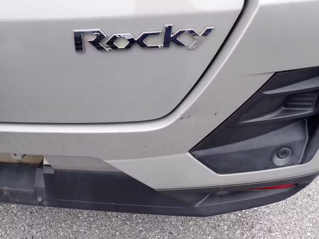 DAIHATSU ROCKY