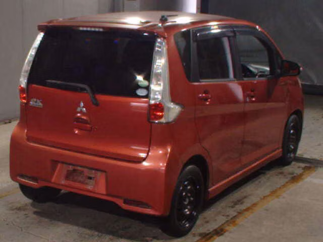 MITSUBISHI EK CUSTOM