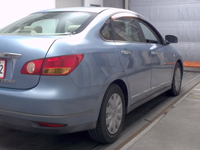 NISSAN BLUEBIRD SYLPHY