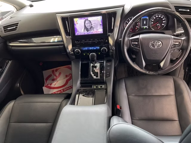 TOYOTA ALPHARD