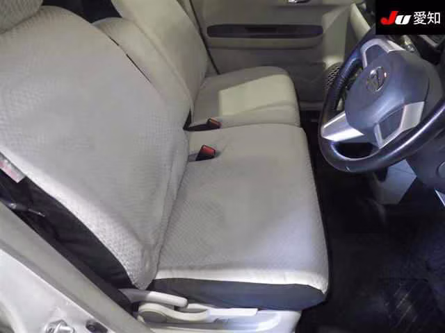 DAIHATSU BOON