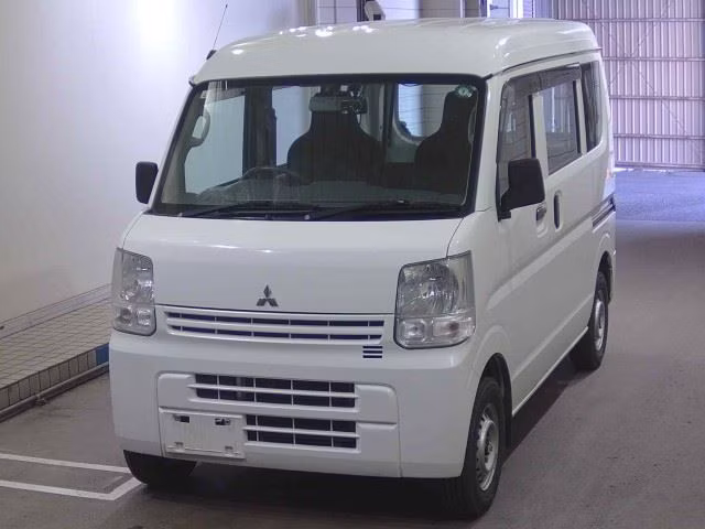 MITSUBISHI MINICAB