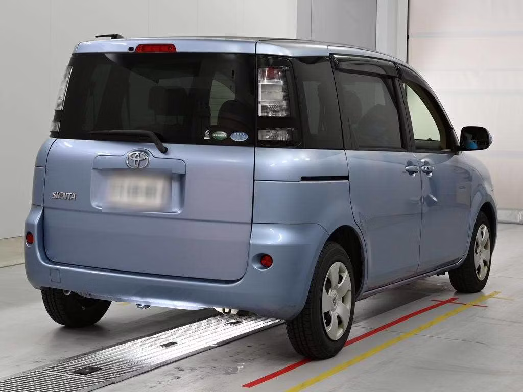 TOYOTA SIENTA