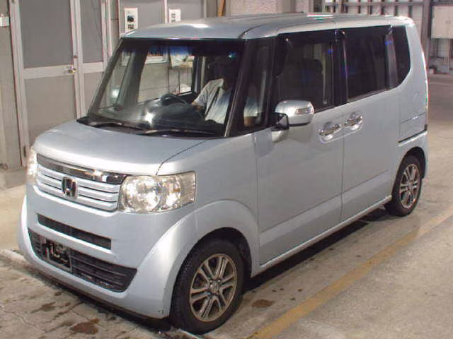 HONDA N-BOX