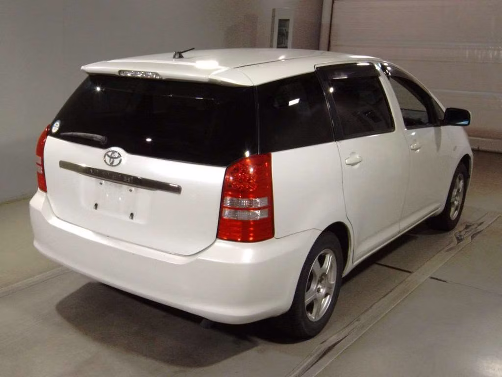 TOYOTA WISH
