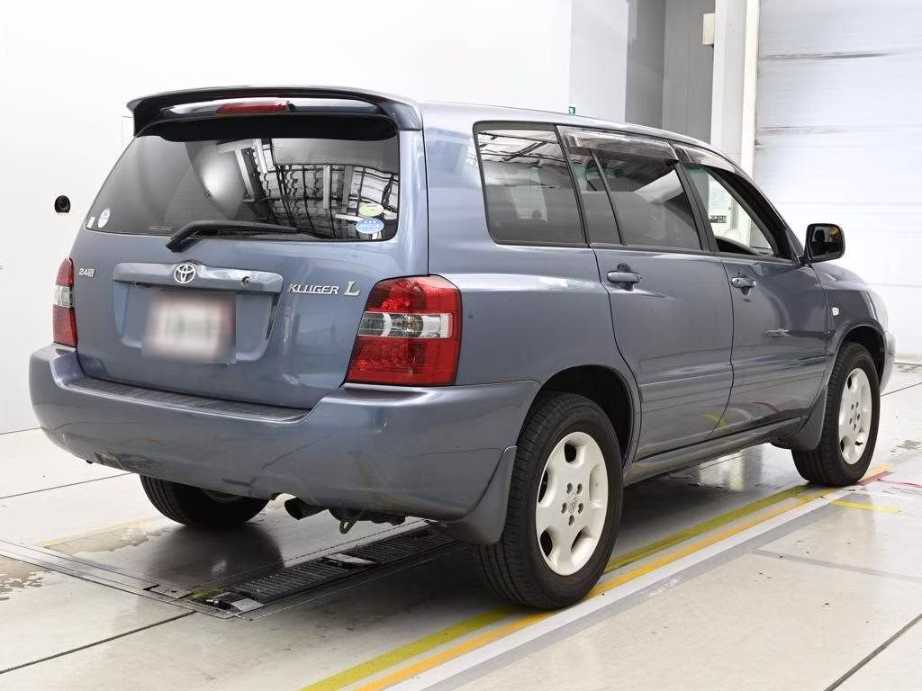 TOYOTA KLUGER V