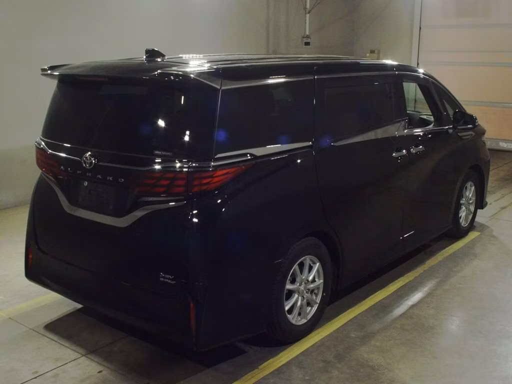 TOYOTA ALPHARD