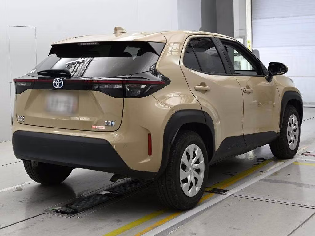 TOYOTA YARIS CROSS