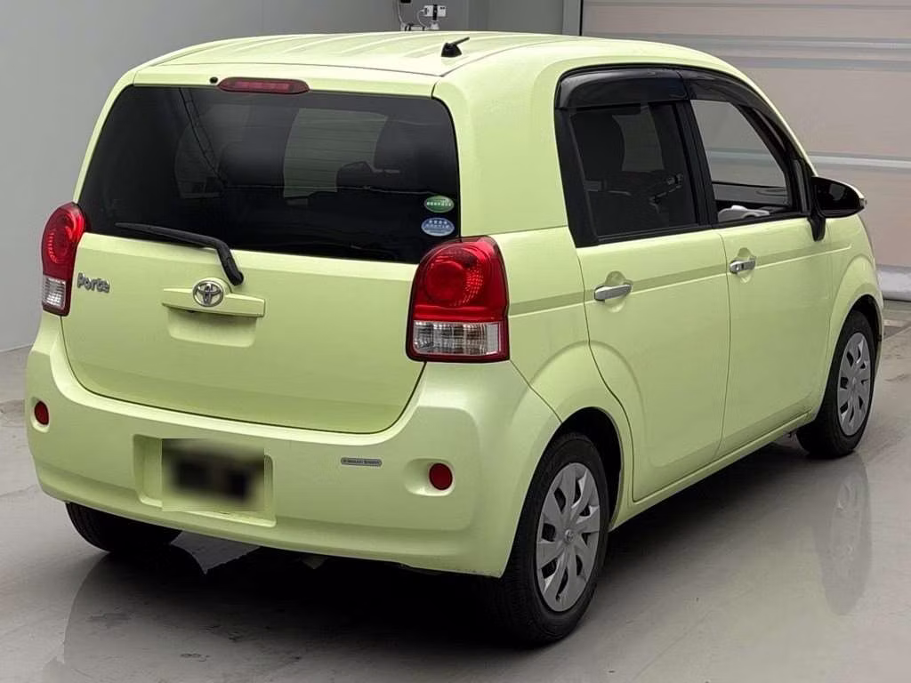 TOYOTA PORTE
