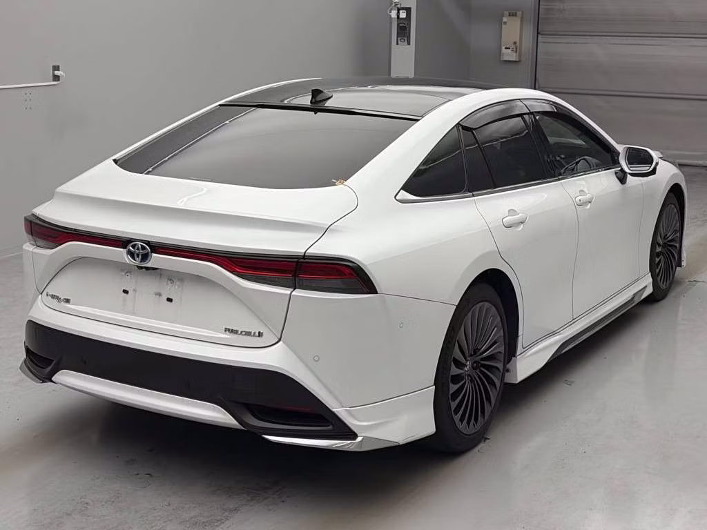TOYOTA MIRAI