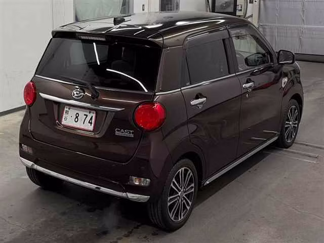 DAIHATSU CAST