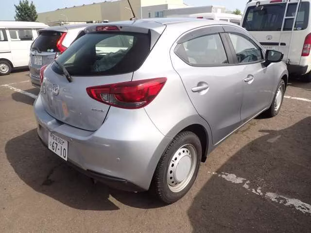 MAZDA MAZDA2