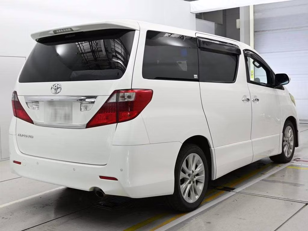 TOYOTA ALPHARD