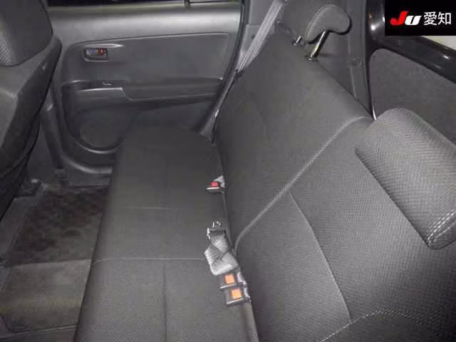 TOYOTA BB
