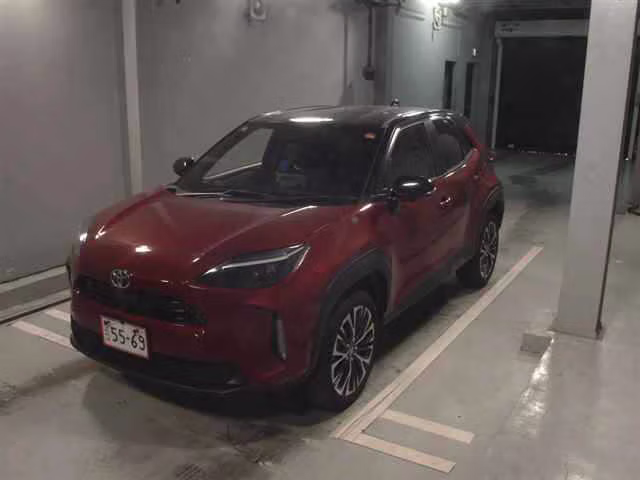 TOYOTA YARIS CROSS