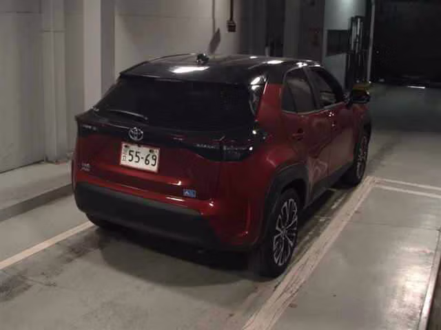 TOYOTA YARIS CROSS