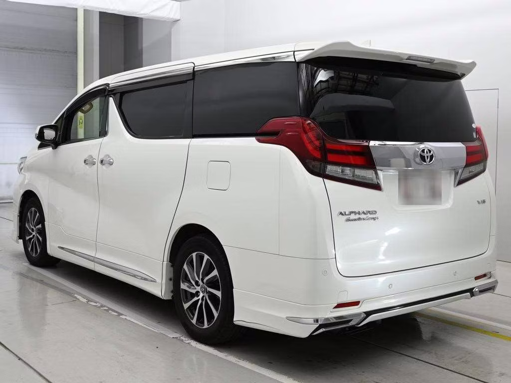 TOYOTA ALPHARD