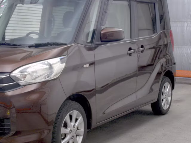 MITSUBISHI EK SPACE