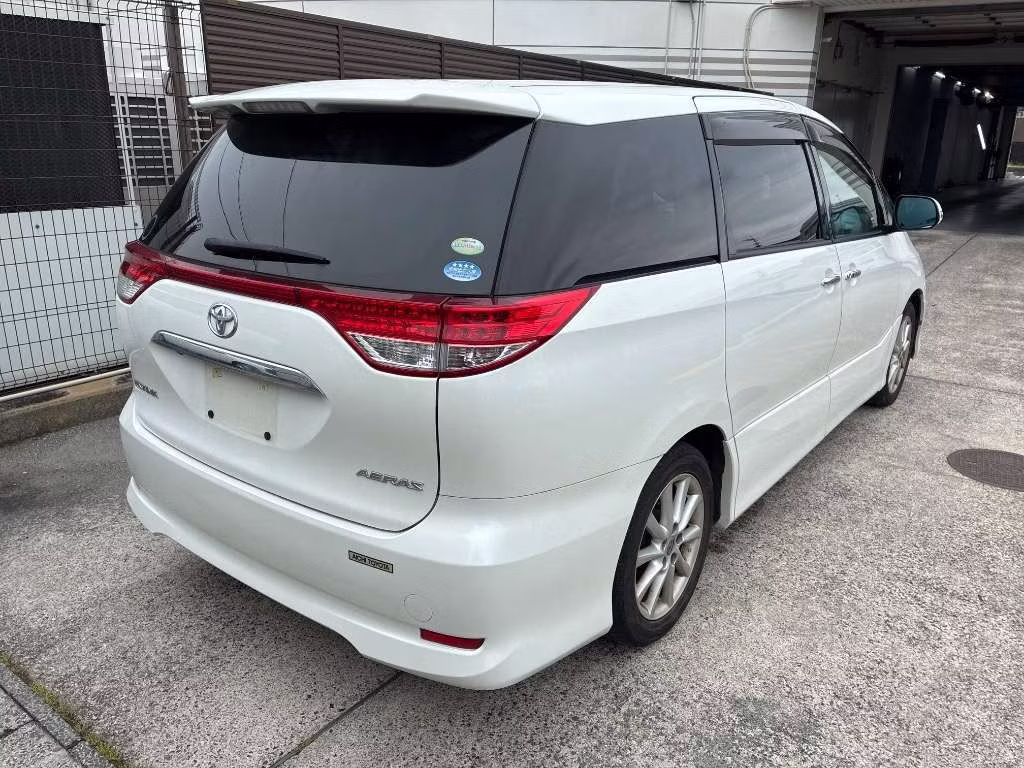 TOYOTA ESTIMA