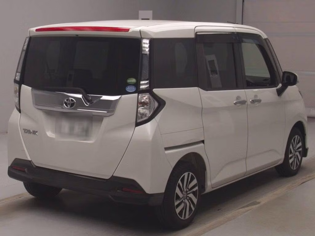 TOYOTA TANK