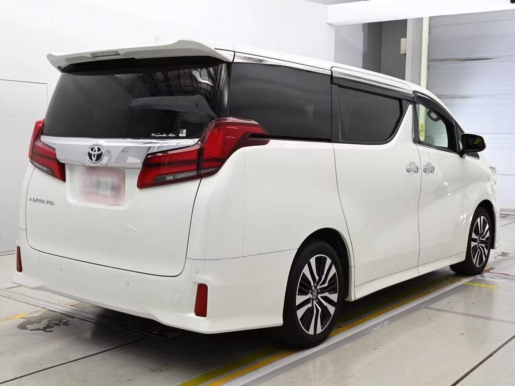 TOYOTA ALPHARD