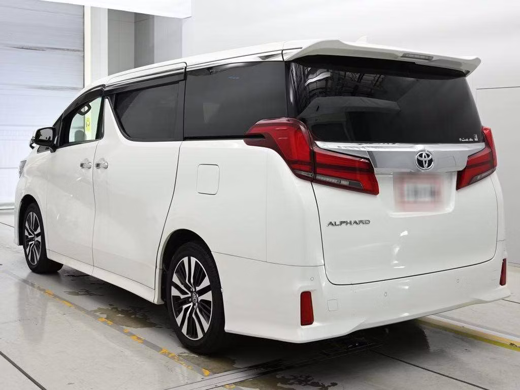 TOYOTA ALPHARD