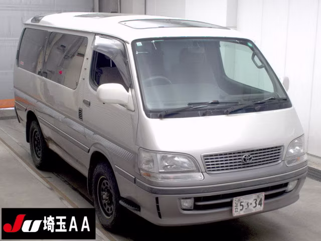 TOYOTA HIACE