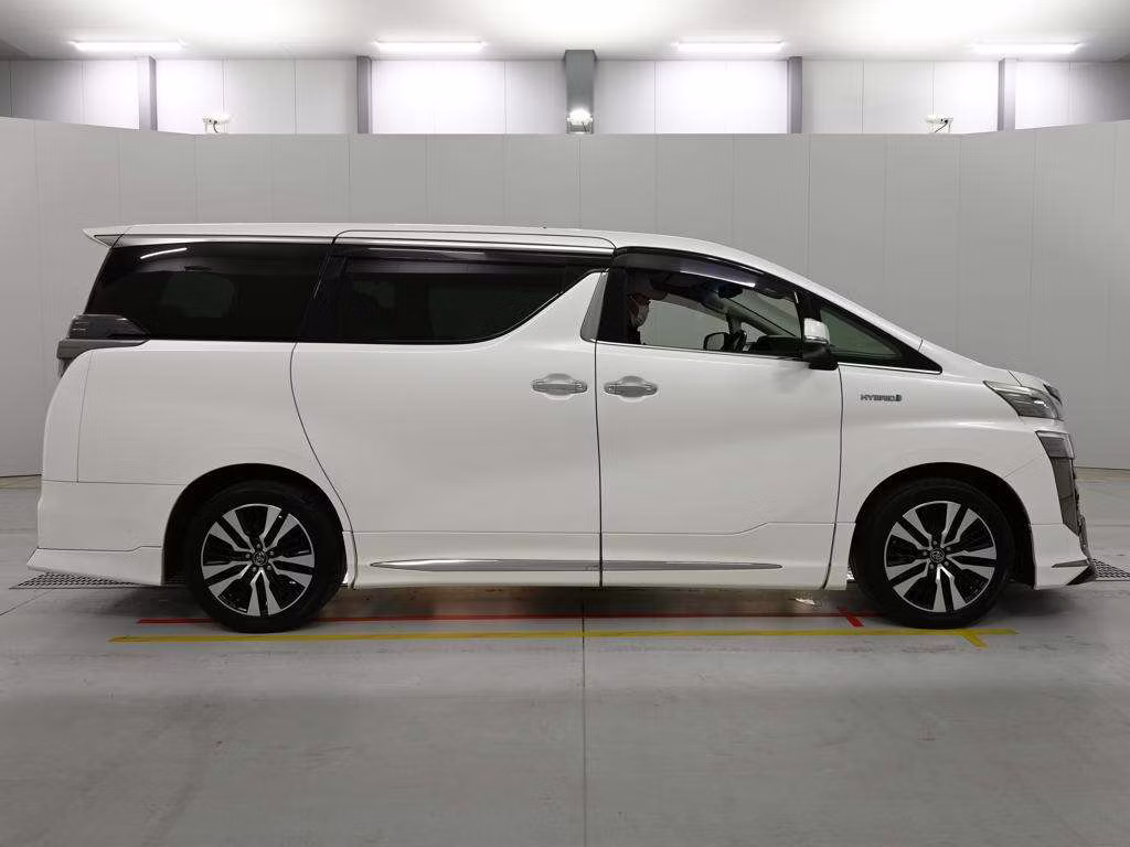 TOYOTA ALPHARD