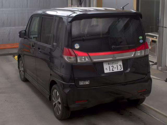 MITSUBISHI DELICA D:2