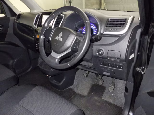 MITSUBISHI DELICA D:2