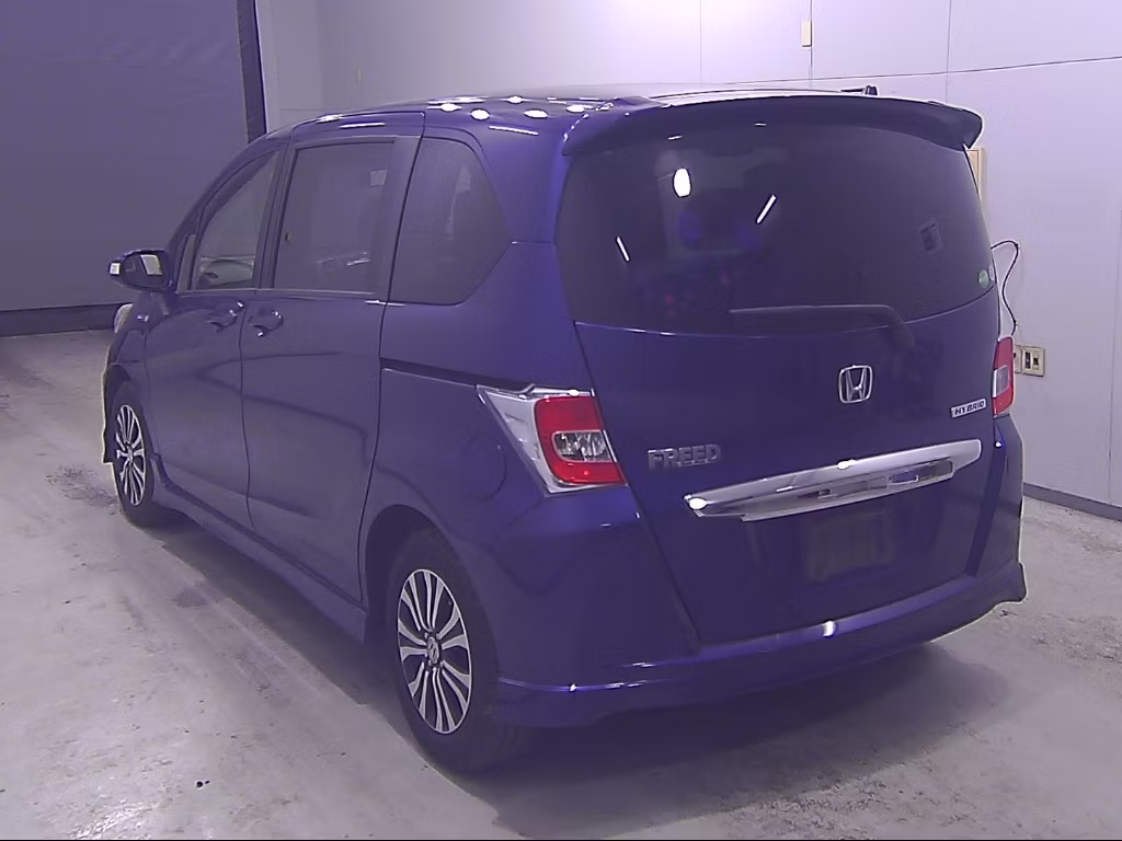 HONDA FREED