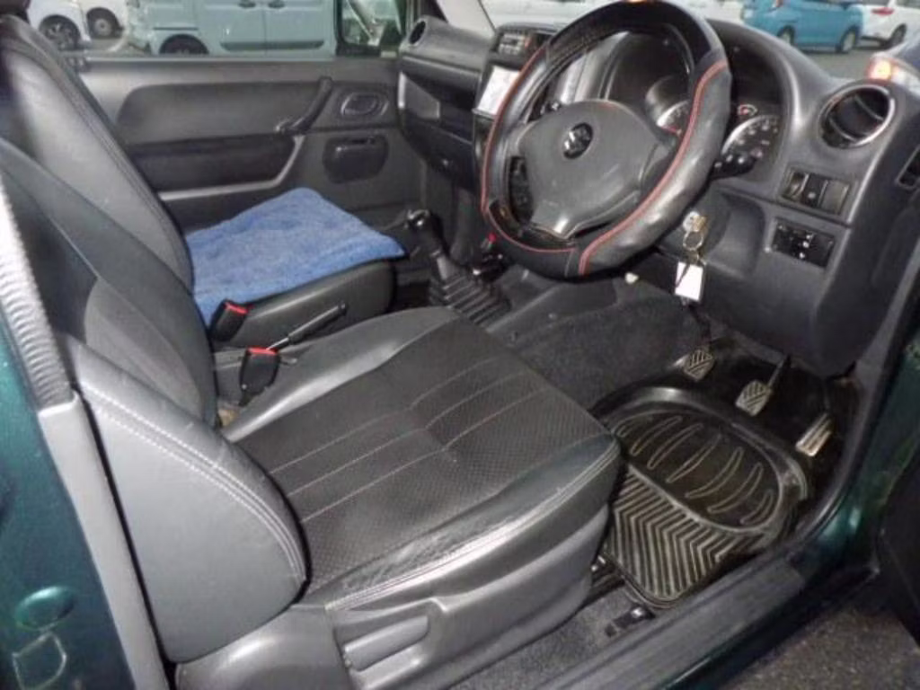 SUZUKI JIMNY