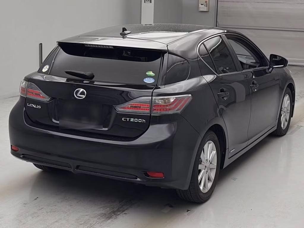 LEXUS CT200H
