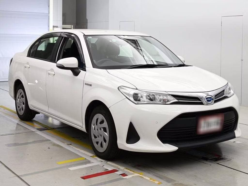 TOYOTA COROLLA AXIO