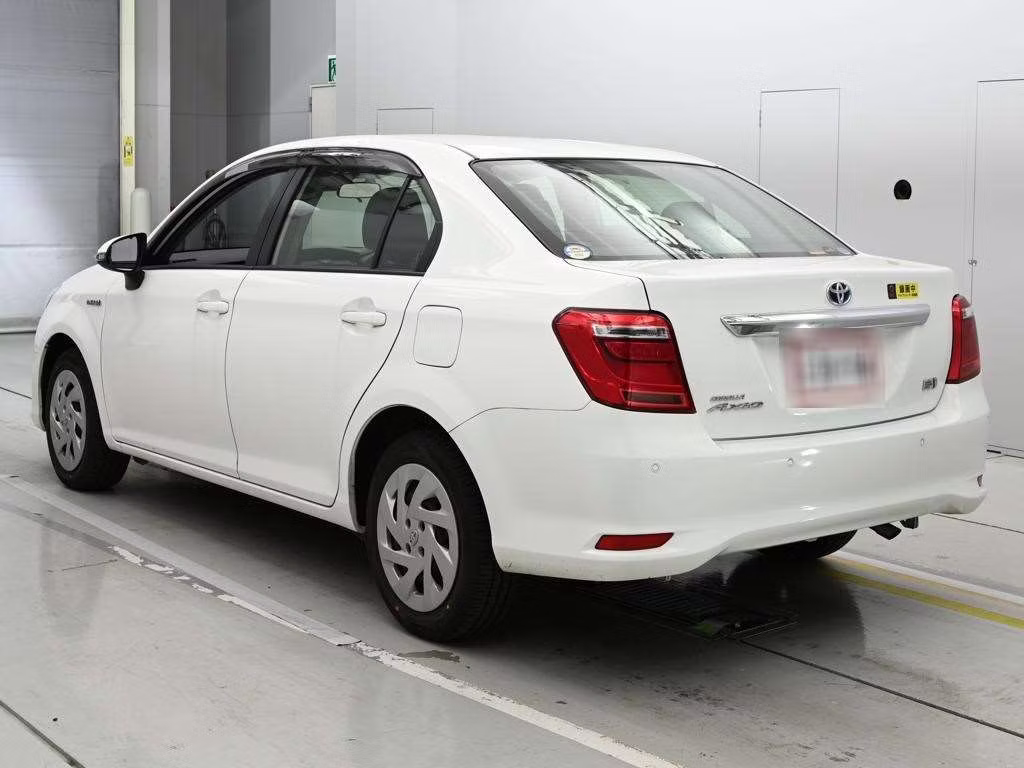 TOYOTA COROLLA AXIO