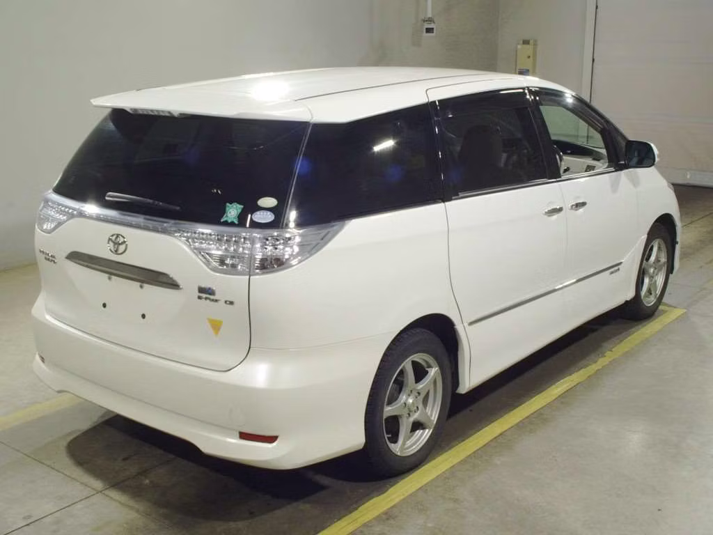 TOYOTA ESTIMA