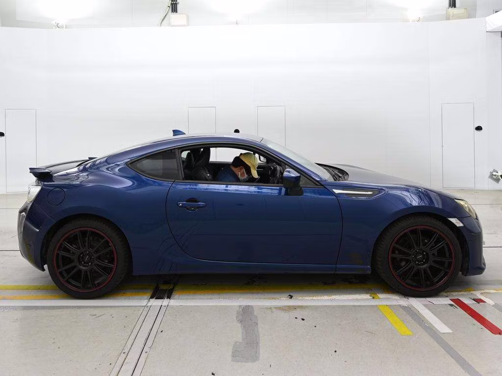 SUBARU BRZ