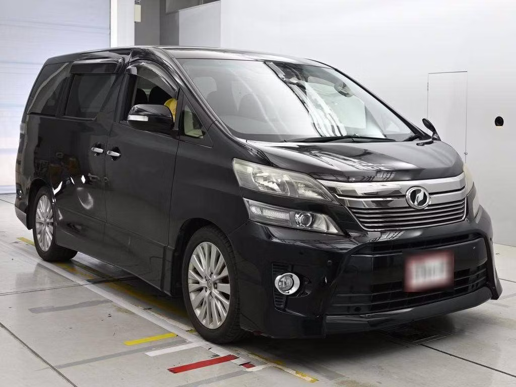 TOYOTA VELLFIRE