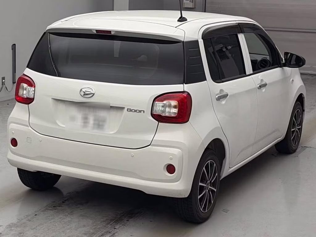 DAIHATSU BOON