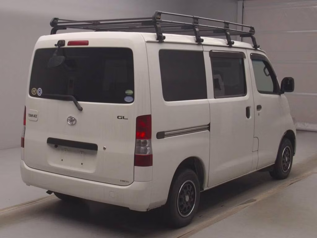 TOYOTA LITE ACE