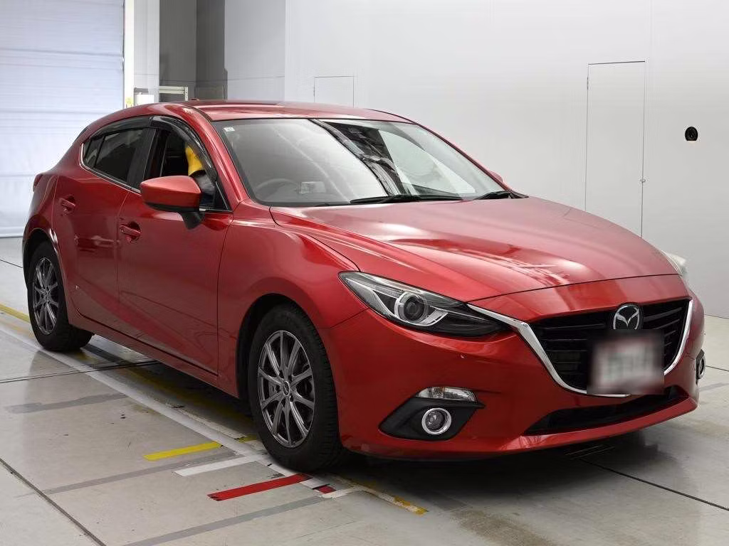 MAZDA AXELA