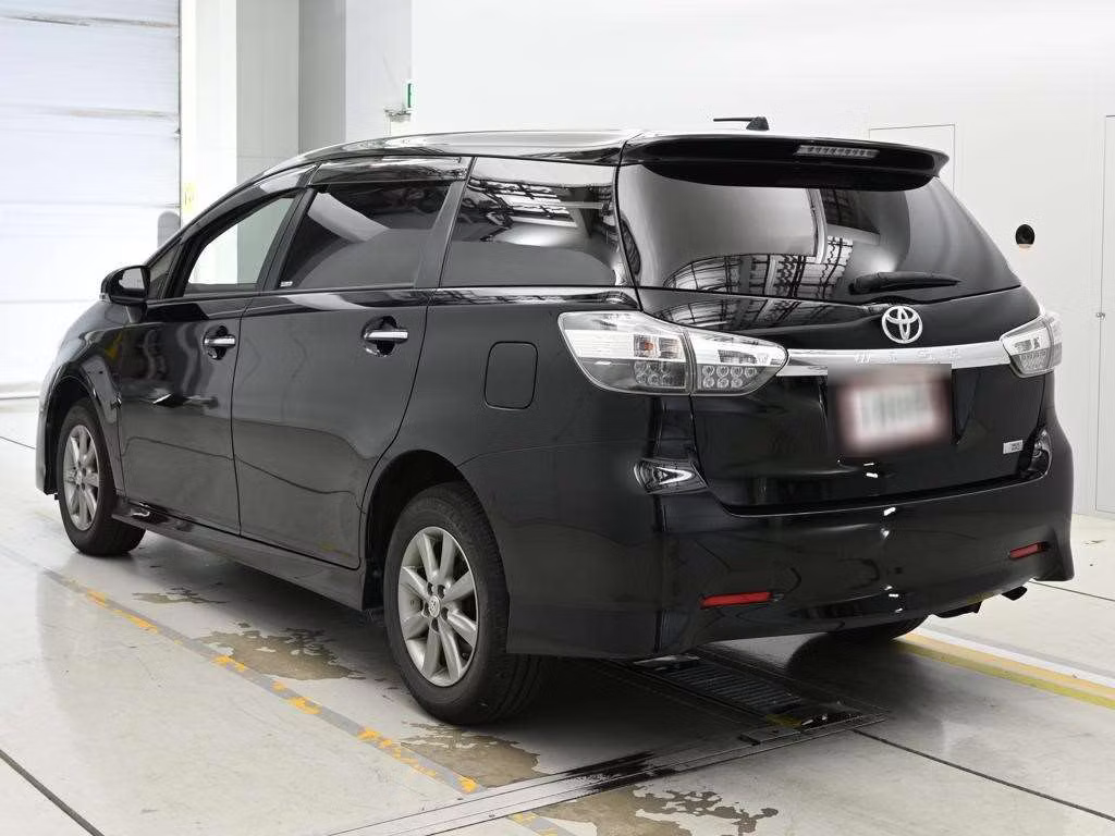 TOYOTA WISH