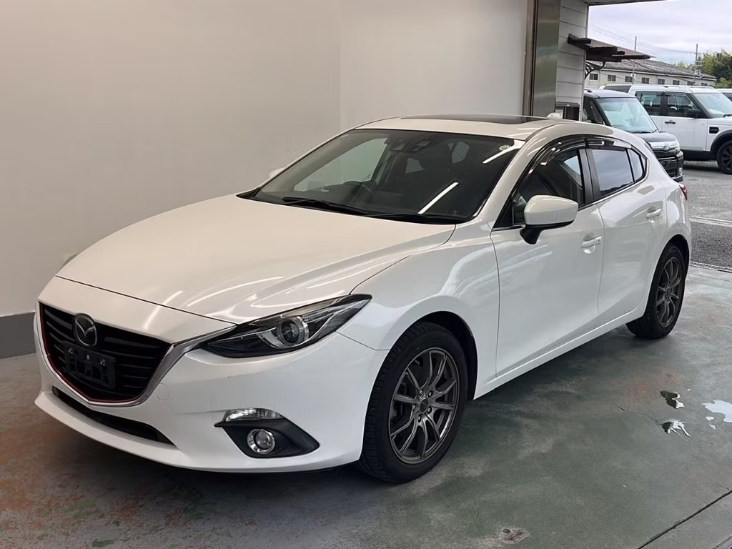 MAZDA AXELA